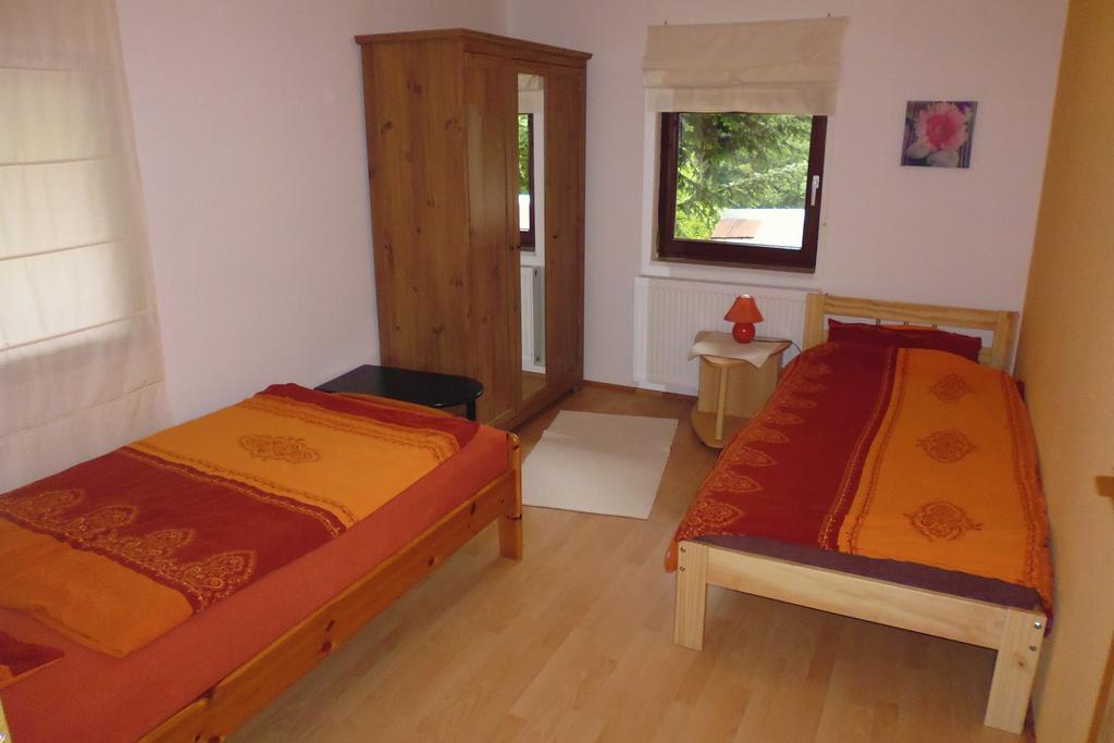 Tischneck Apartment
